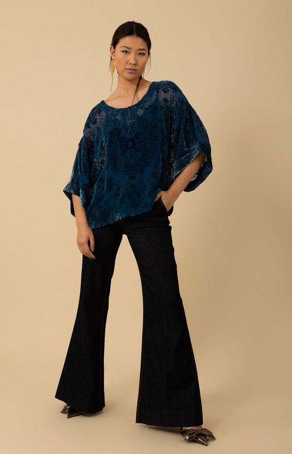 Briar Velvet Burnout Solid Top, color_navy