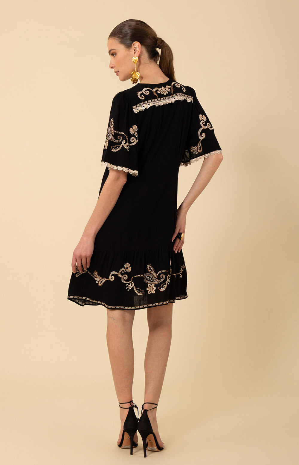 Ameri　UPPER EMBROIDERY FLARE DRESS トト】アメリUPPER EMBROIDERY FLARE DRESS Ameri VINTAGE