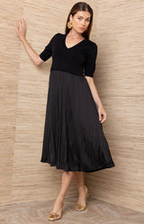 Landon Solid Midi Dress_Color_Black 