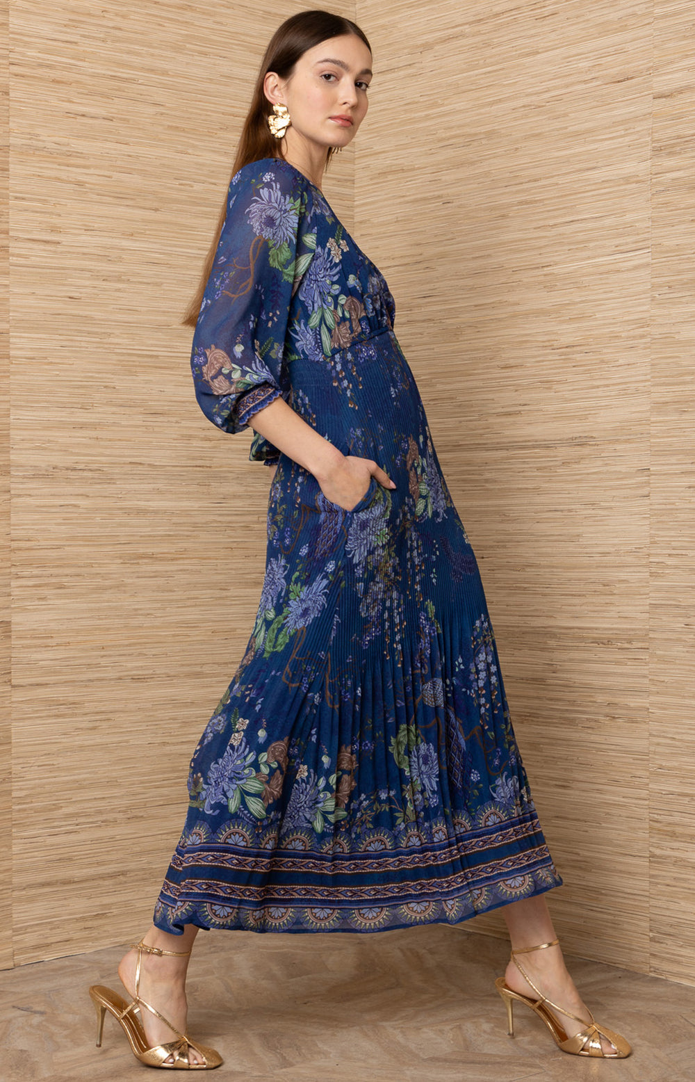 harper maxi dress blue size s sale harper.lockwoodd this item features statement Size:Us Size 16 Vintage kjole mønster Plus V Neck Butterfly